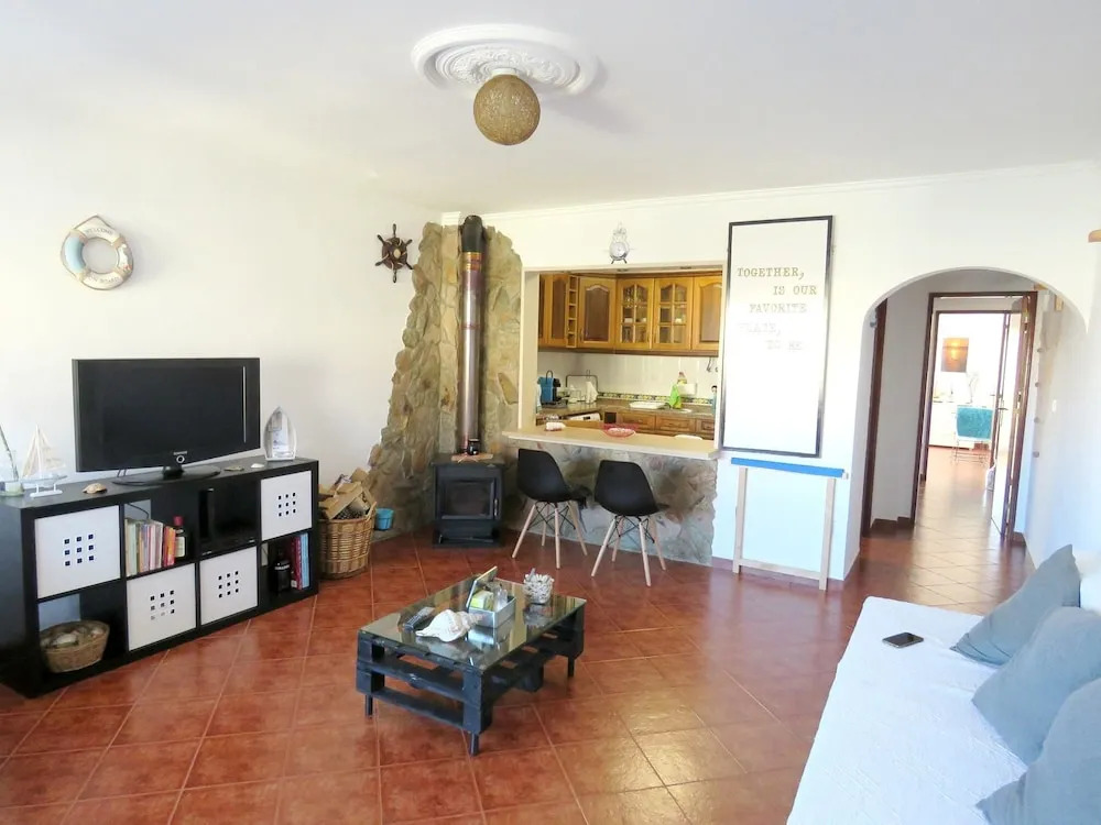 Apartment With one Bedroom in Valbom, With Wonderful sea View, Balcony