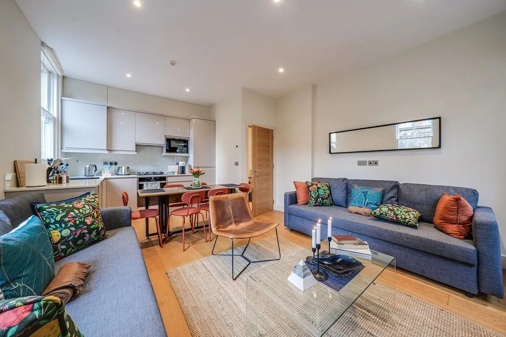 Fitzrovia Stay by Oxford St & Soho 18 Guests