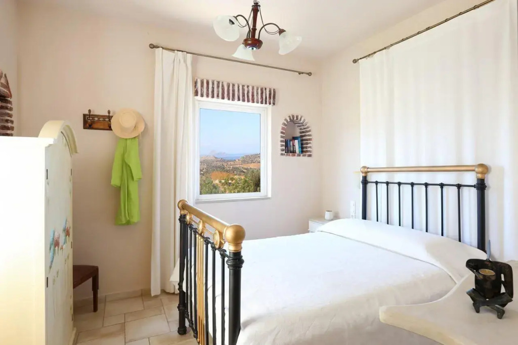 Listaros Luxurios Country Villas