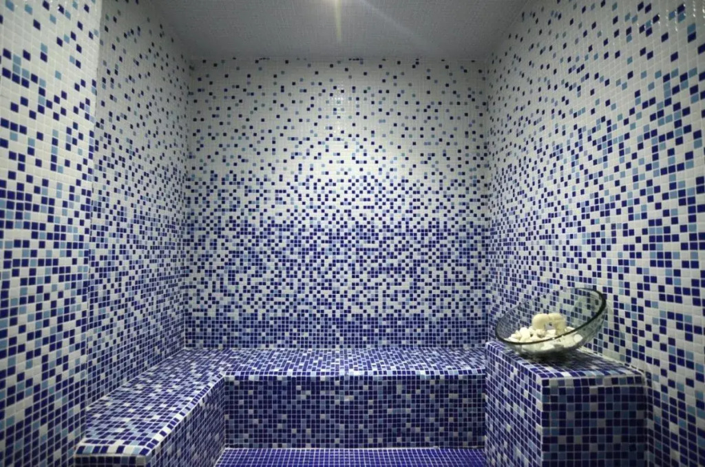Azka Hotel