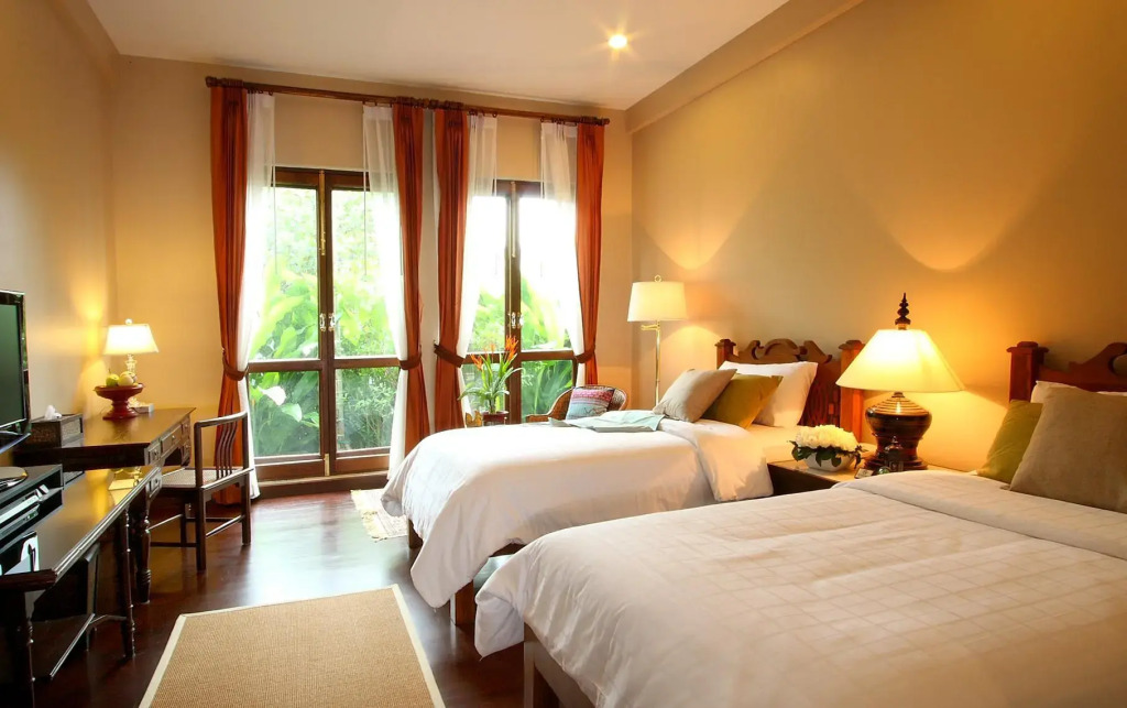 Baan Klang Wiang Boutique Hotel Chiang Mai