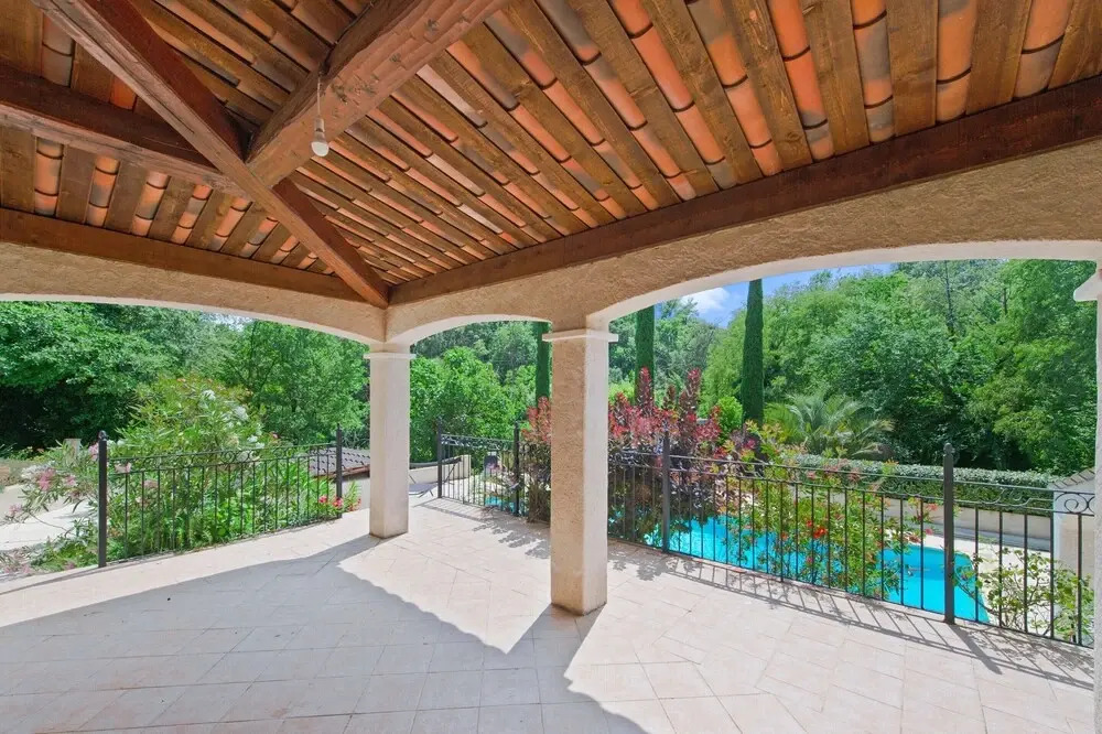 Villa in Flayosc with Private Pool