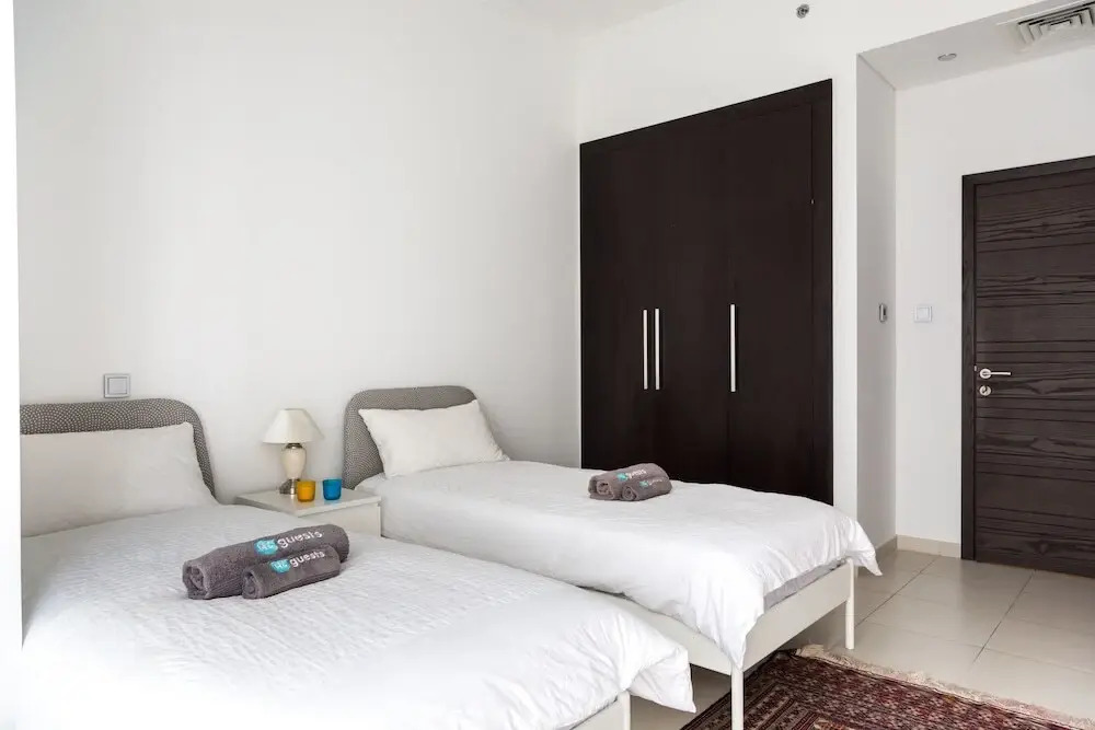 Havenly Vacation Cayan Tower