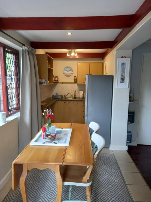 Sunshine Cottage