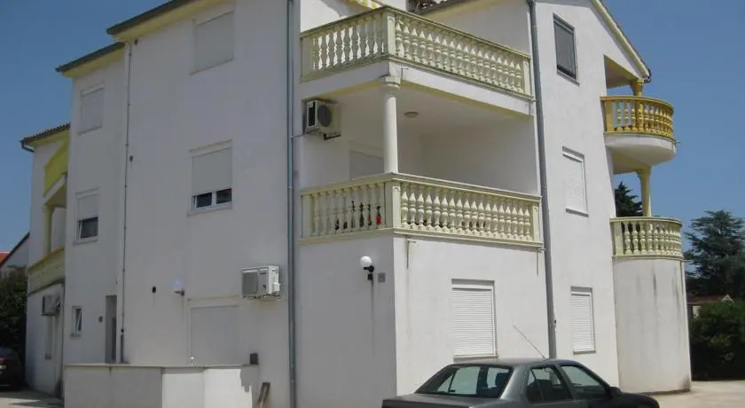 Apartment Ruf