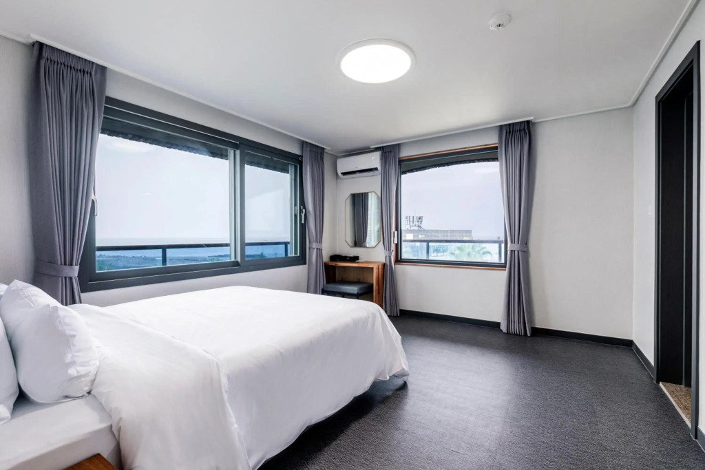 Aewol stay in jeju