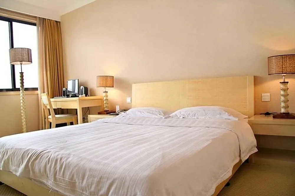 Guilin New Plaza Hotel