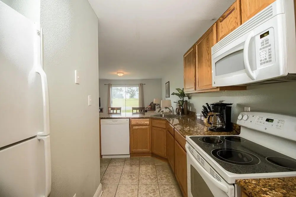 Oak Shores-Oak Shores 58