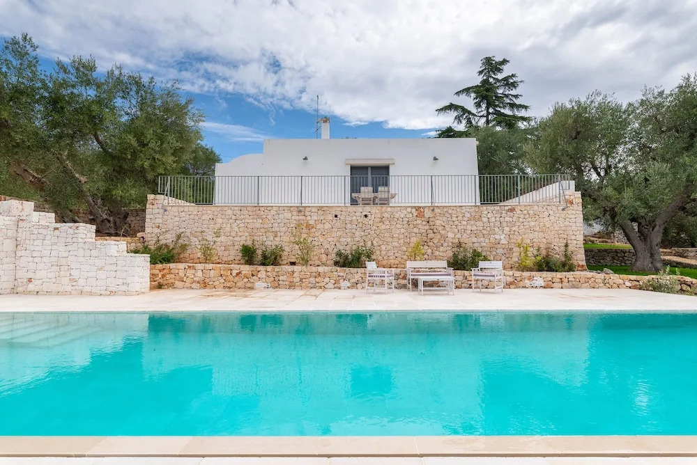 Villa degli Ulivi con piscina by Wonderful Italy