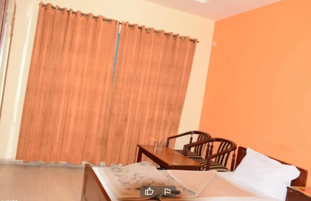 Hotel Alpine Faizabad