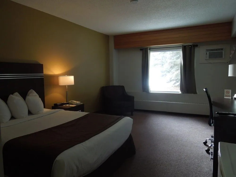 Walking Eagle Inn & Lodge