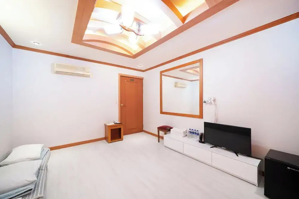 Gaeul Hotel