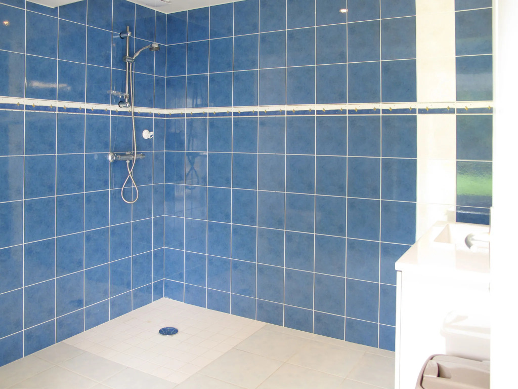 Holiday Home La Piscine - LEN400