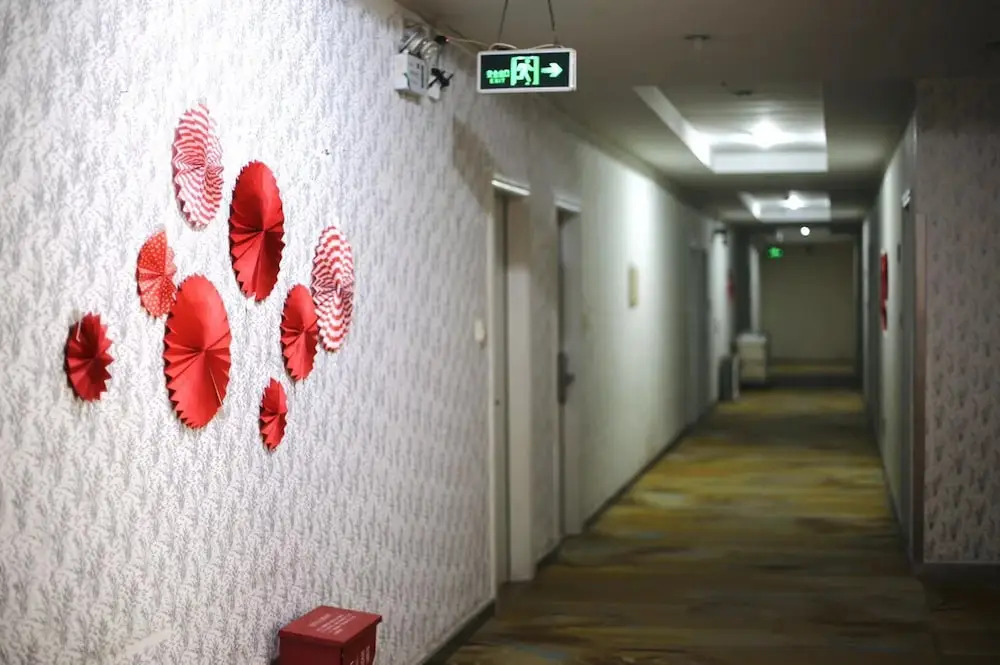 Puzzle Hotel