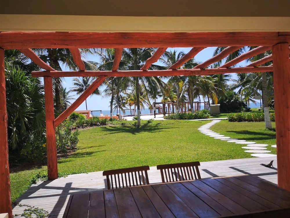 The Beach Residence