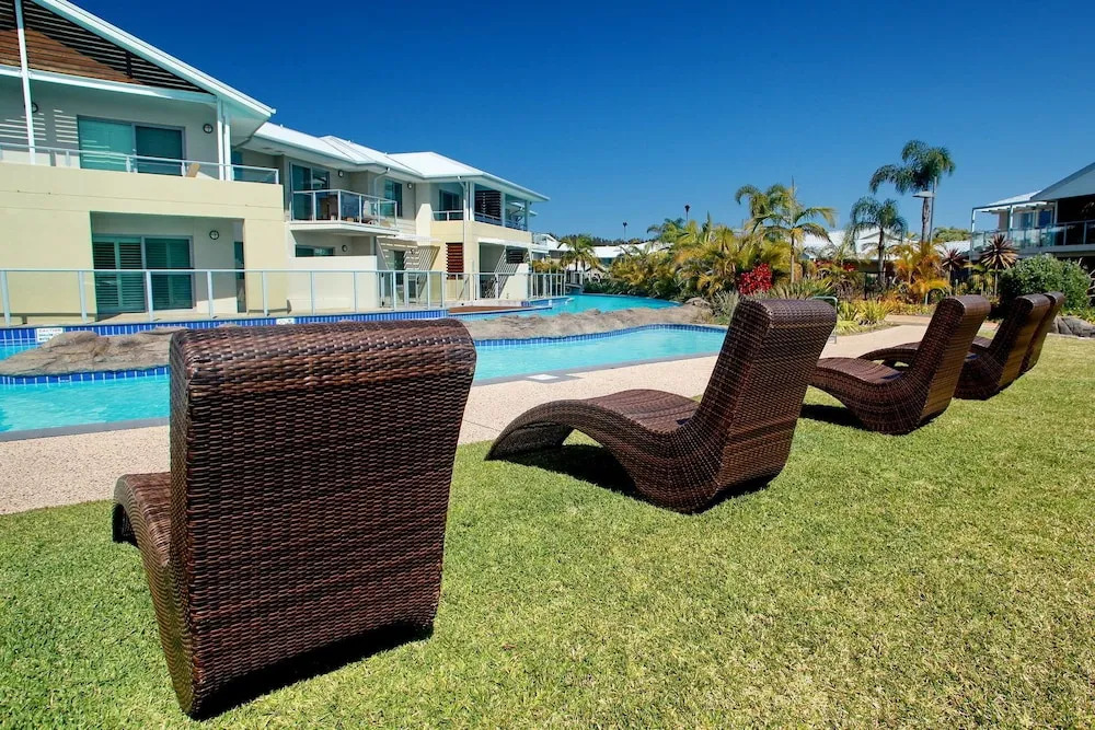 516 'Oaks Pacific Blue', 265 Sandy Point Road- Private Pool, Aircon, Wifi