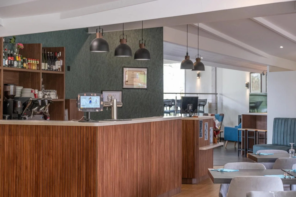 Charme Hôtel, Montbéliard Sud