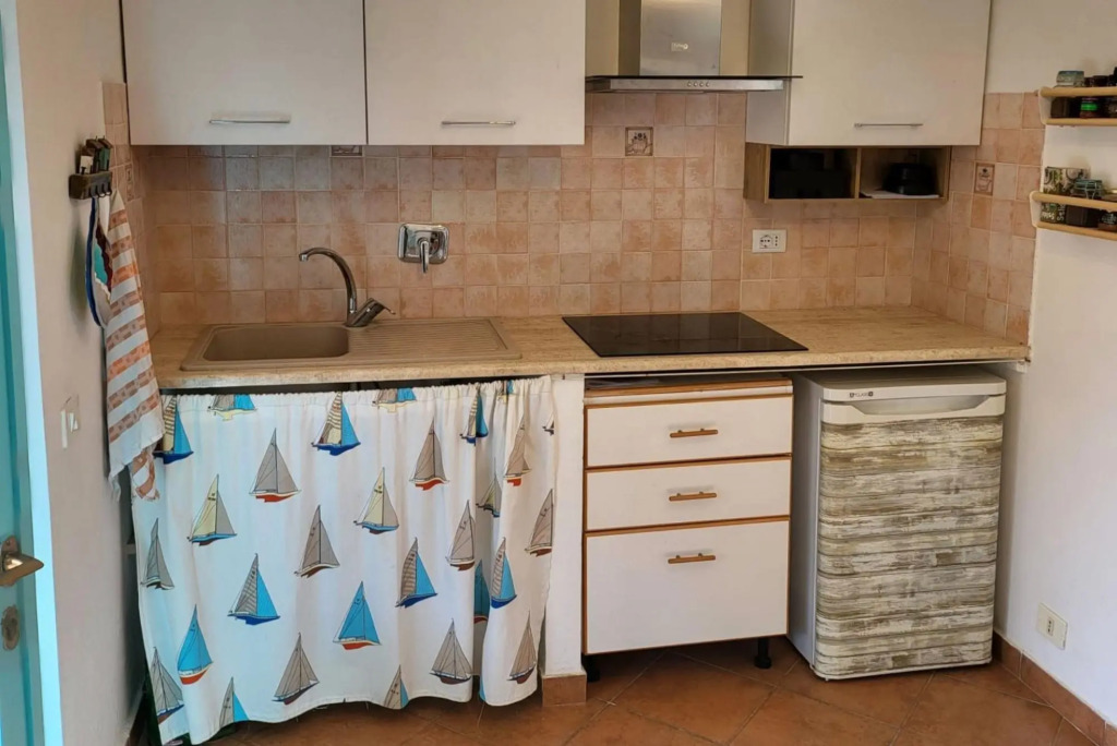 Villa Moira 2-rooms apartment a few steps away from Innamorata beach-Casa Zullo B4