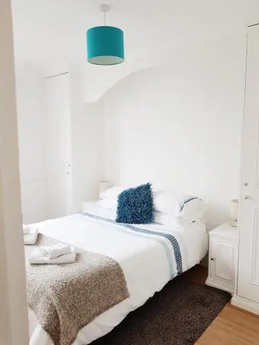 London Docklands Apartment