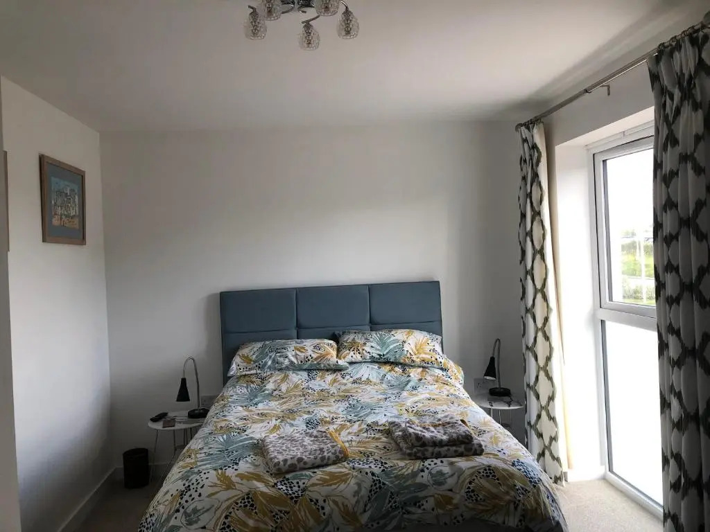 2 Lapwing Drive (Adults Only)