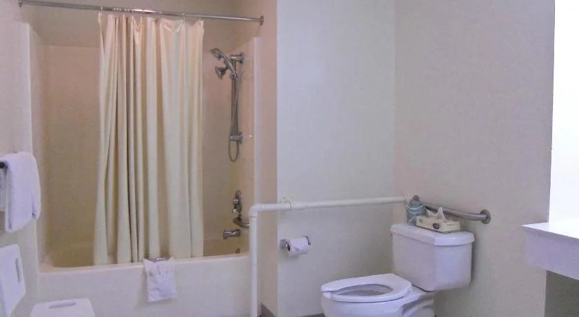Four Seasons Inn