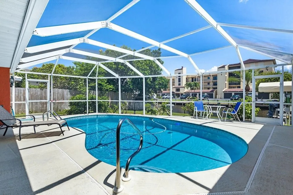 River Oasis by Distinctive Beach Rentals