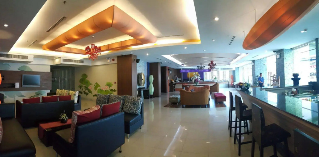 Empress Pattaya Hotel
