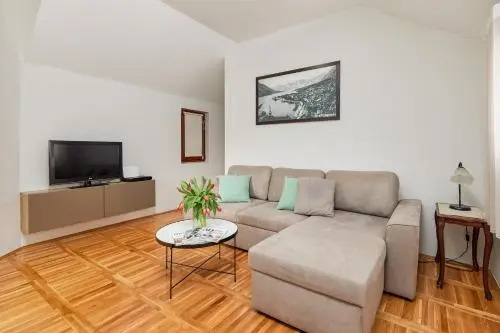 Apartment Mrsulja
