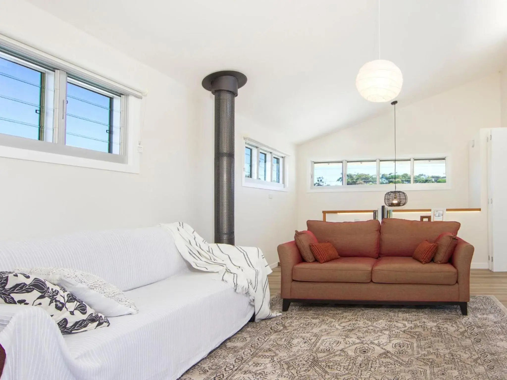Spinnaker I Family Getaway I 2mins Walk to Beach