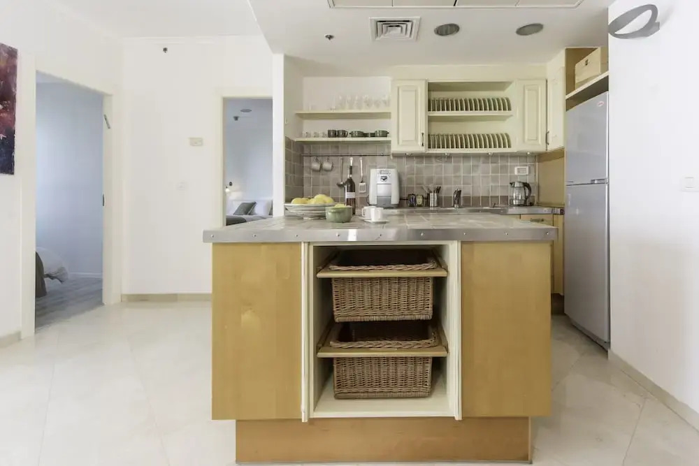Luxurious 90sqm 2BR Beach Front
