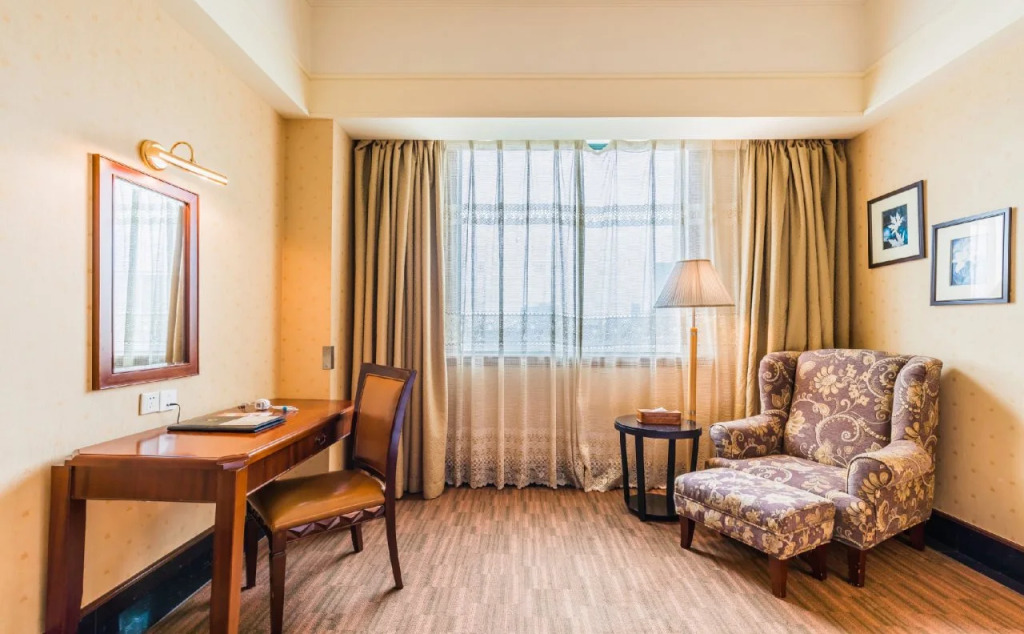 Zhongshan Sunshine Business Hotel