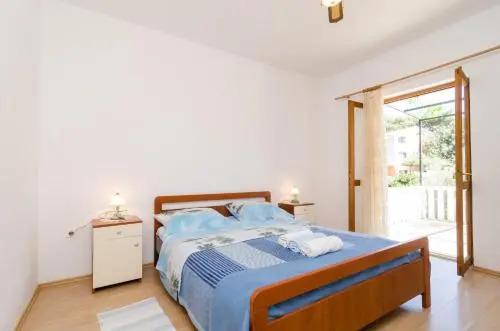 Rooms Ruža