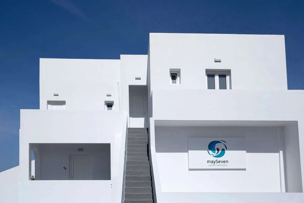 May Seven Santorini