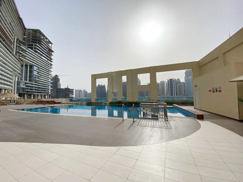 Luxe Apt with Panoramic Views and Terrace