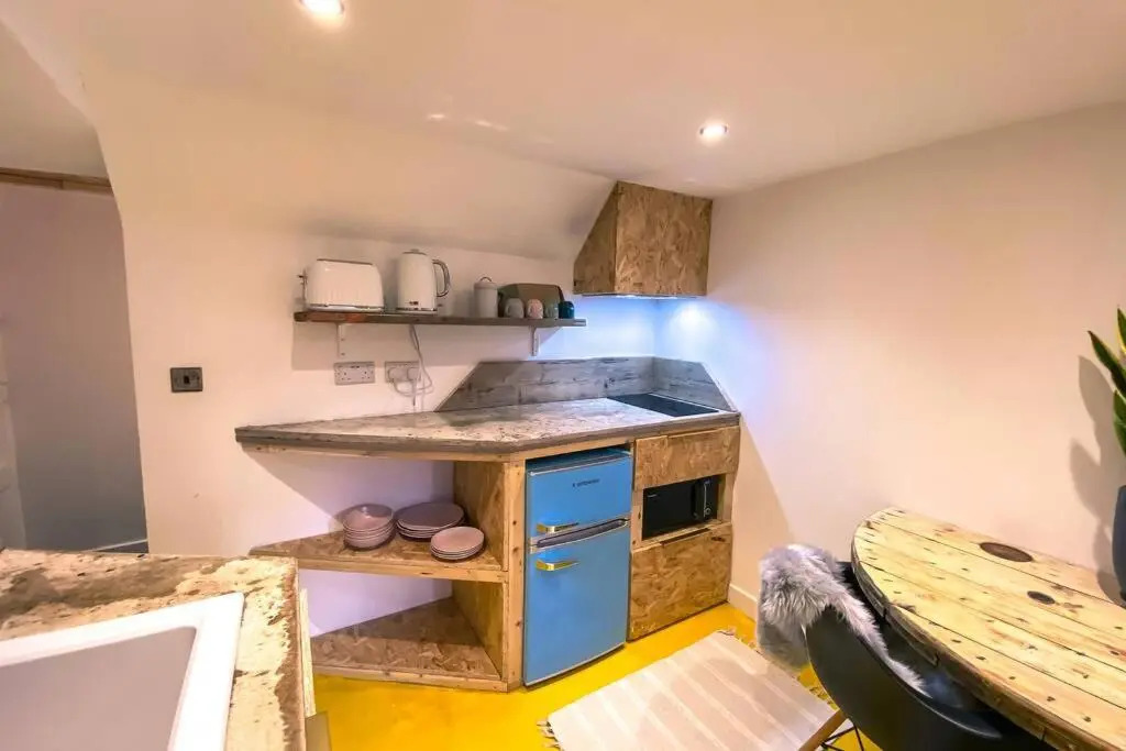 Fern Studio 1 Bedroom Apartment