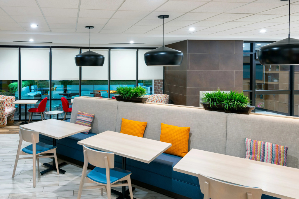 Home2 Suites by Hilton Buffalo Airport/ Galleria Mall