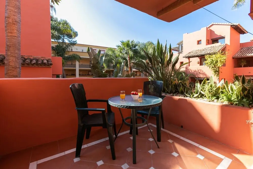 Elviria Luxury Beach Side Sleep 6