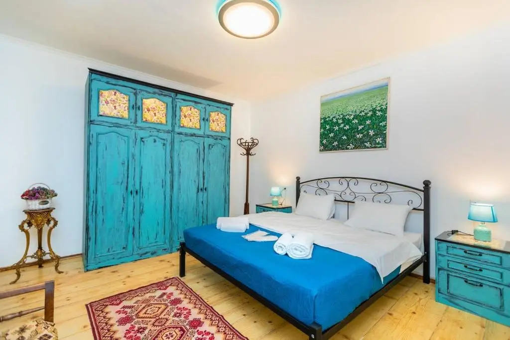 Wehost Apartment with Ethnic Design