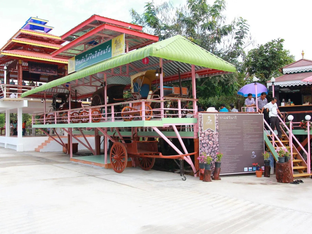 7 Garden Hotel