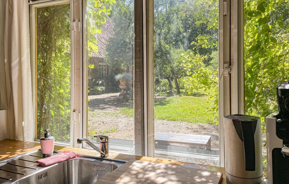 1 Bedroom Beautiful Home In Boekelo