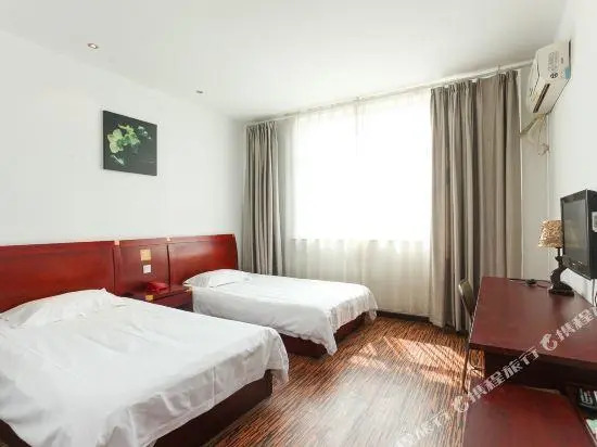 Meigaohua Business Hotel