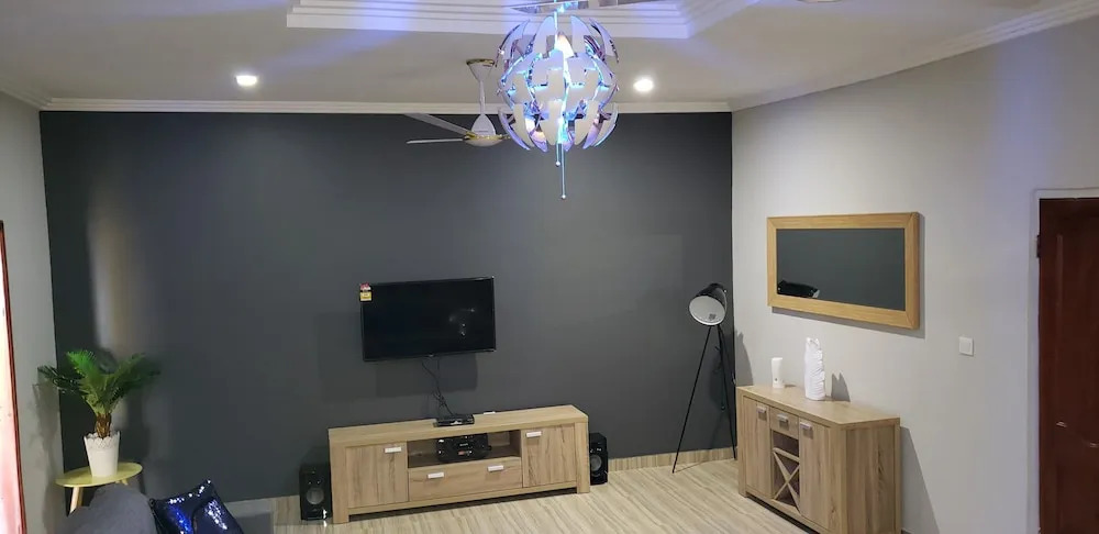 Candice serviced Apartment