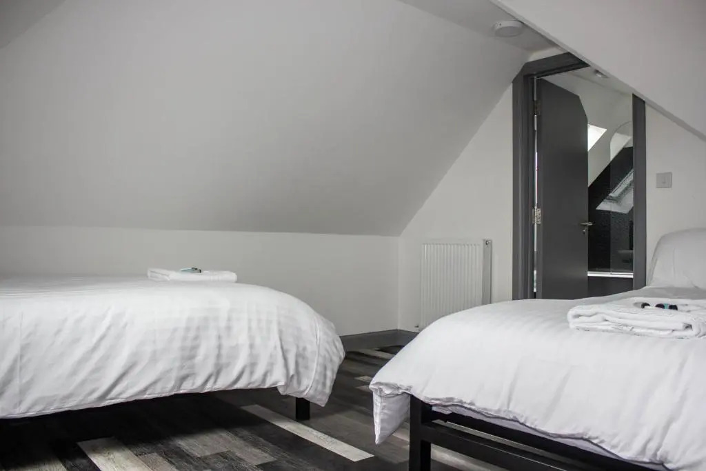 Crofts Hotel