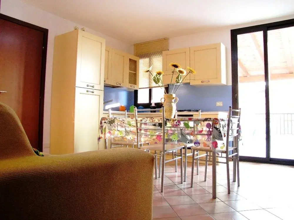 Alsave CaseSicule, Sea View Apartment with Veranda and Terrace, 50 mt from the Beach