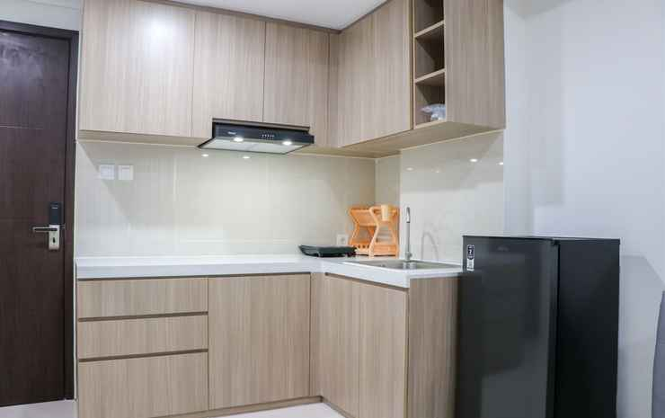 Comfort and Clean 2BR at Daan Mogot City Apartment By Travelio
