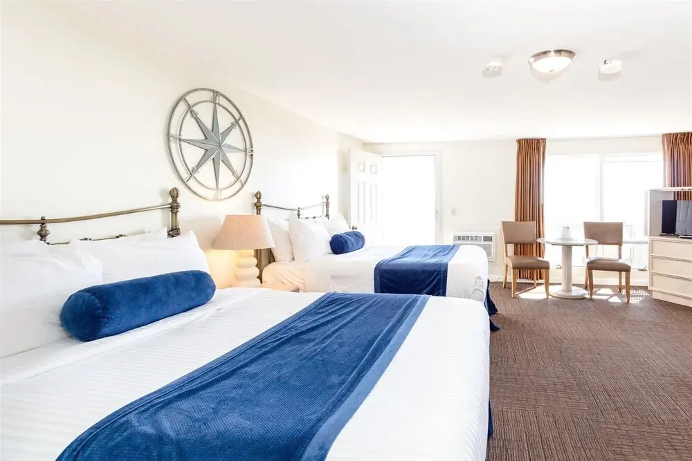 Dune Crest Hotel