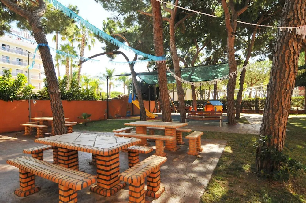 HomeHolidaysRentals Apartamento Solmar - Costa Barcelona