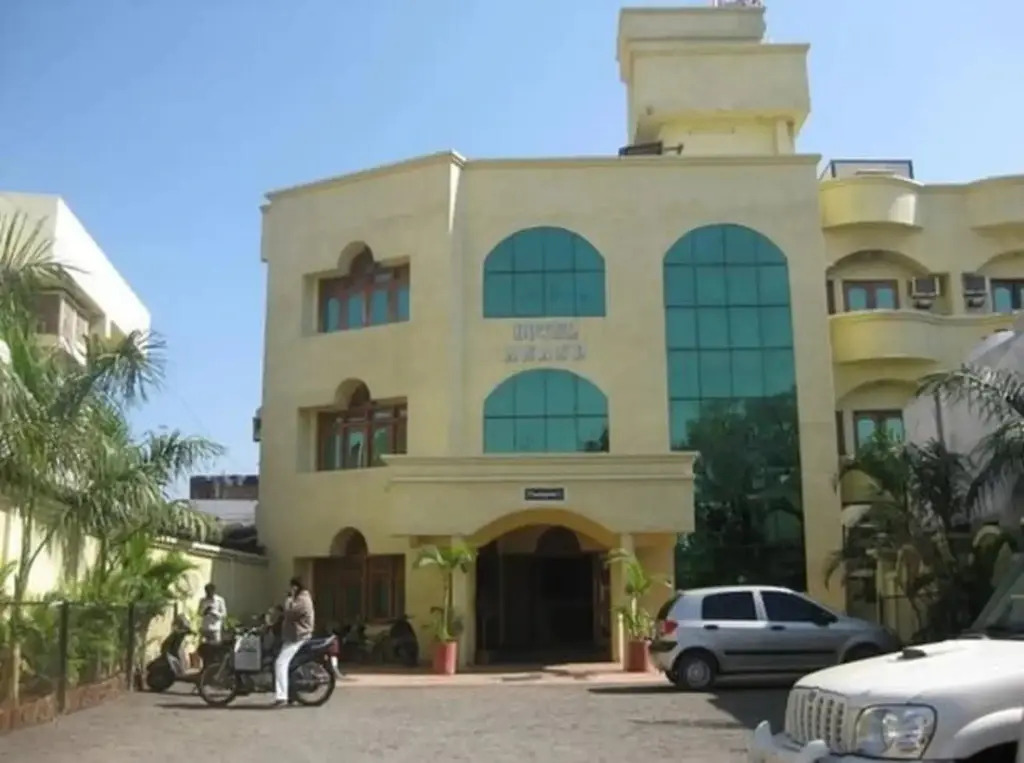 Bajaj Residency by OYO Rooms