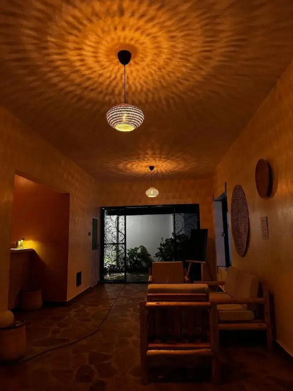 Coffee Pot Hotel