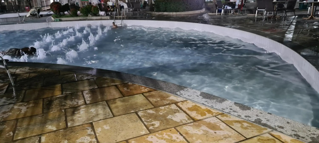 LACQUA-PISCINA De ONDAS PARK GRATIS 24h com FOGAO 5PESSOAS